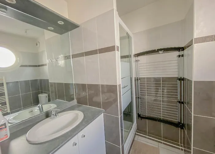 Superbe 47 M2, Tres Calme 帕拉瓦莱弗洛