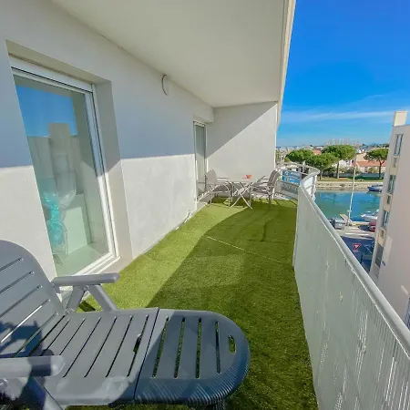 Superbe 47 M2, Tres Calme Appartement *